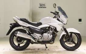 SUZUKI GSR250 2026