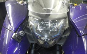 HONDA NM4 VULTUS -02 2019 RC82