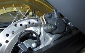 SUZUKI Vｽﾄﾛｰﾑ650XTA 2026 C733M