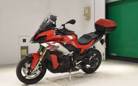 BMW S1000XR 2020