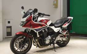 HONDA CB1300SB SUPER BOLDOR 2018 SC54