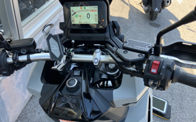 HONDA X-ADV 750 2025 RH21