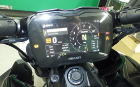 DUCATI DIAVEL V4 2023