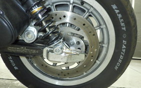 HARLEY XL883 2004