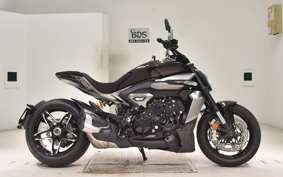 DUCATI XディアベルV4 2026