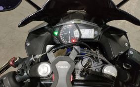 YAMAHA YZF-R25 RG10J