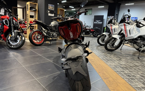 DUCATI DIAVEL 1260 2021