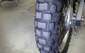 SUZUKI DJEBEL 125 2004 SF44A