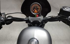 HARLEY XL883N LE2
