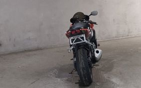 SUZUKI GSX-R750 GR7LA