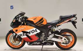 HONDA CBR1000RR 2005