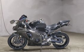 SUZUKI GSX-R1000 CY111