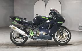 KAWASAKI ZX900R NINJA 2000 ZX2E16