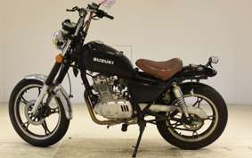 SUZUKI GN125 H 2023
