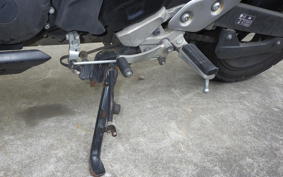 YAMAHA FZ25