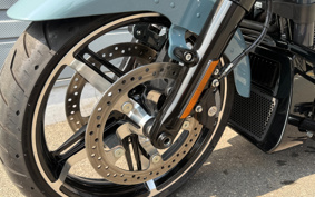 HARLEY FLTRX 2024 KH7