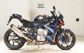 BMW M1000R 2024