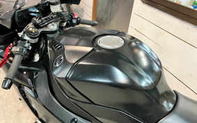 YAMAHA YZF-R1 S 2021 RN42