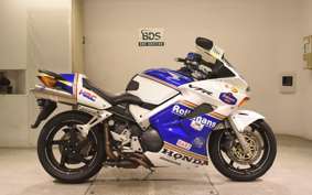 HONDA VFR800 2003 RC46