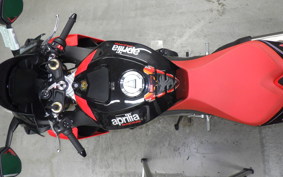 APRILIA RSV4 1100ファクト 2021