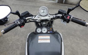 YAMAHA VMAX 2000
