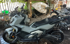 HONDA X-ADV 750 2022 RH10