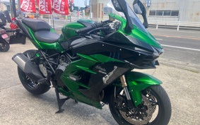 KAWASAKI NINJA H2 SX SE 2018 ZXT02P