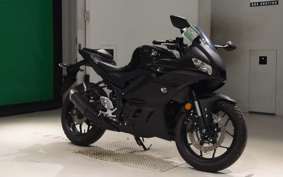 YAMAHA YZF-R25