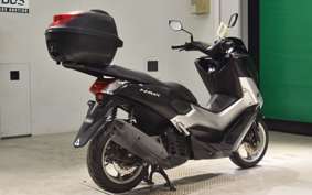 YAMAHA N-MAX 2006 SE86J