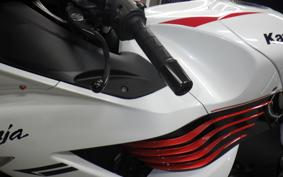 KAWASAKI ZZ1400 NINJA R 2007 ZXT40A