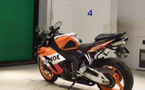 HONDA CBR1000RR 2005 SC57
