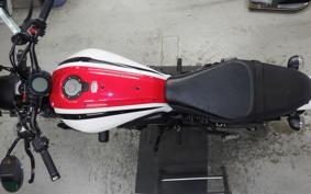 YAMAHA XSR700 2021
