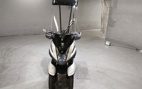 YAMAHA TRICITY 125 SE82J