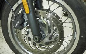 TRIUMPH BONNEVILLE T120 2025