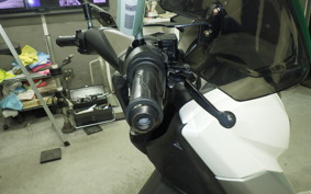 YAMAHA N-MAX SE86J