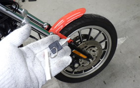 HARLEY XL883R 2005