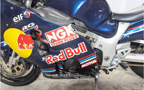 SUZUKI GSX-1300R HAYABUSA 2002 GW71A