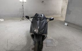 YAMAHA T-MAX 530 SJ09