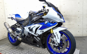 BMW HP4 2014 0D01