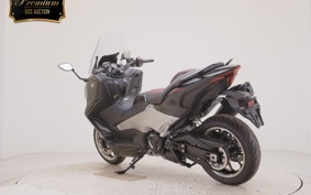YAMAHA T-MAX 560 2026 SJ21J