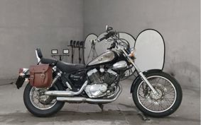 YAMAHA VIRAGO 250 3DM
