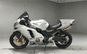 KAWASAKI ZX 1200 NINJA R 2004 ZXT20B