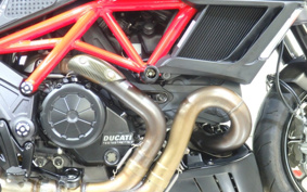 DUCATI DIAVEL CARBON 2014 ZDMG105JAEB