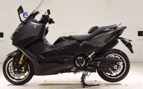YAMAHA T-MAX 560 T 2026 SJ21J