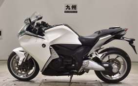 HONDA VFR1200F 2010 SC63