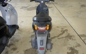 SUZUKI LET's 4 CA46A