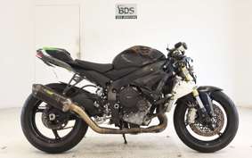 SUZUKI GSX-R750 2011