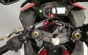 YAMAHA YZF-R25 RG10J