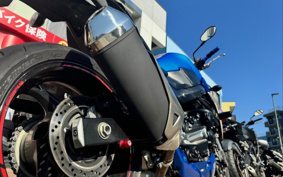 SUZUKI GSR750 2014 C5111