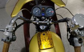 HONDA CM250 MC04